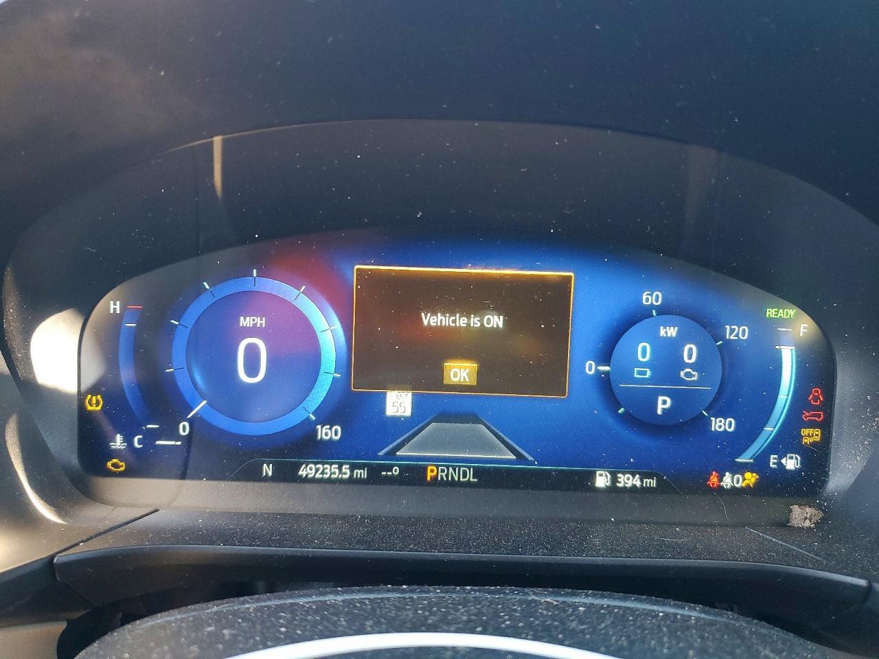 2020 Ford Escape Titanium - zdjęcie 9