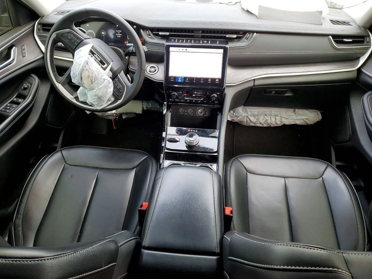 2023 Jeep Grand Cherokee Limited - zdjęcie 8