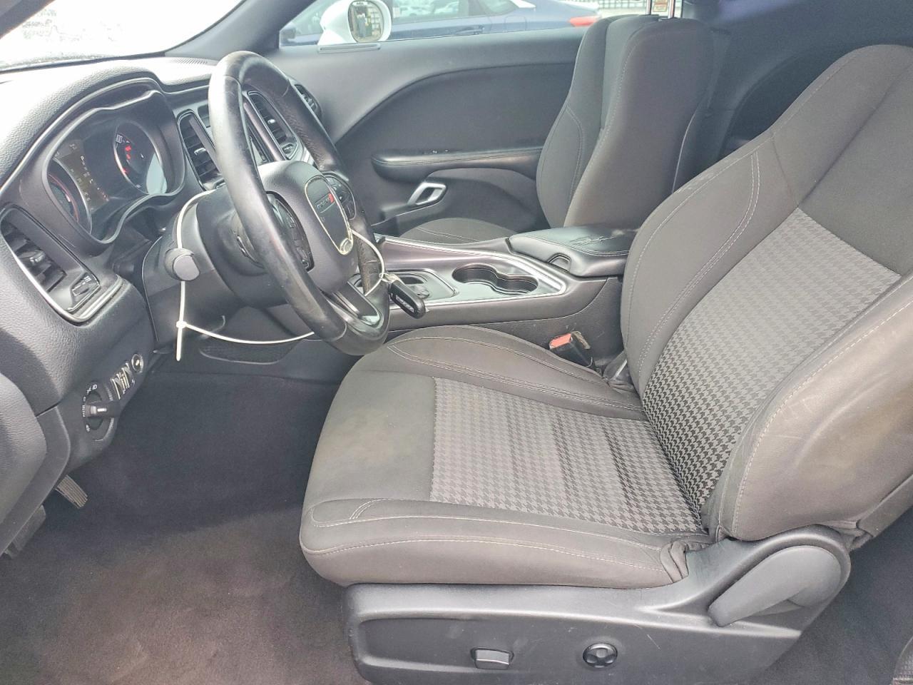 2018 Dodge Challenger Sxt - zdjęcie 7