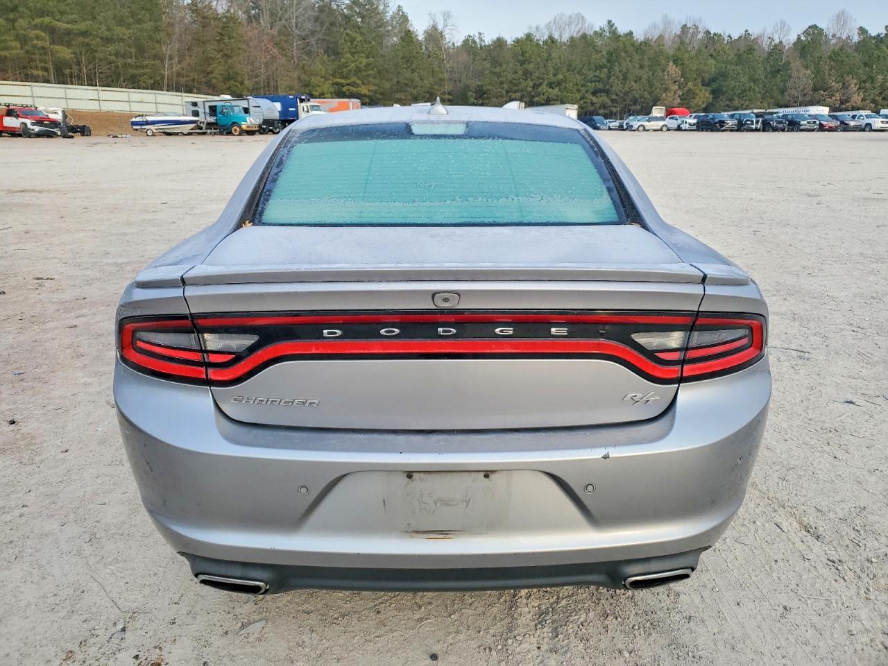 2018 Dodge Charger R/T - zdjęcie 6