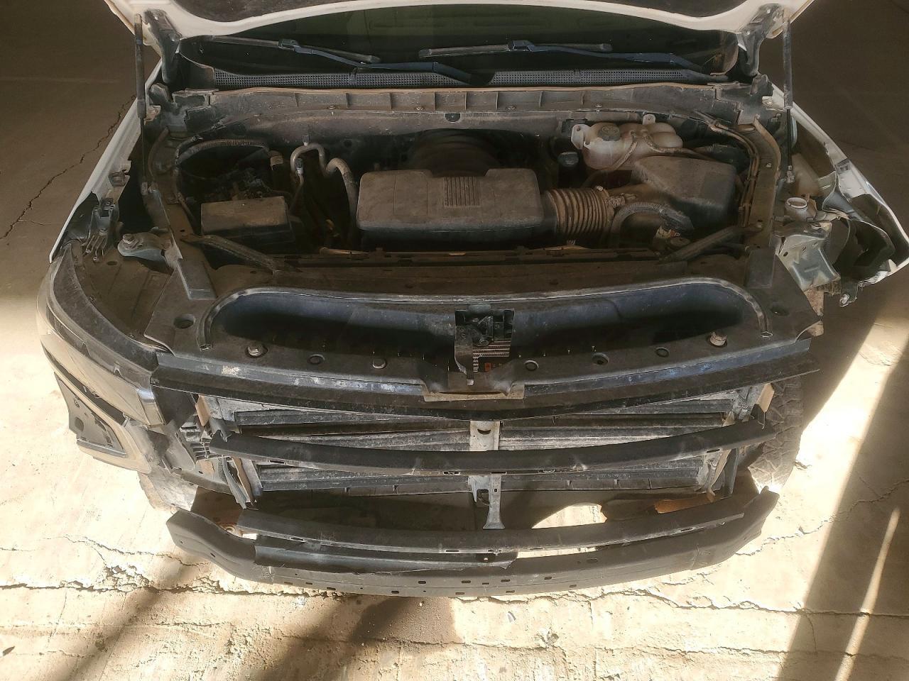 2023 Chevrolet Tahoe K1500 Lt - zdjęcie 12