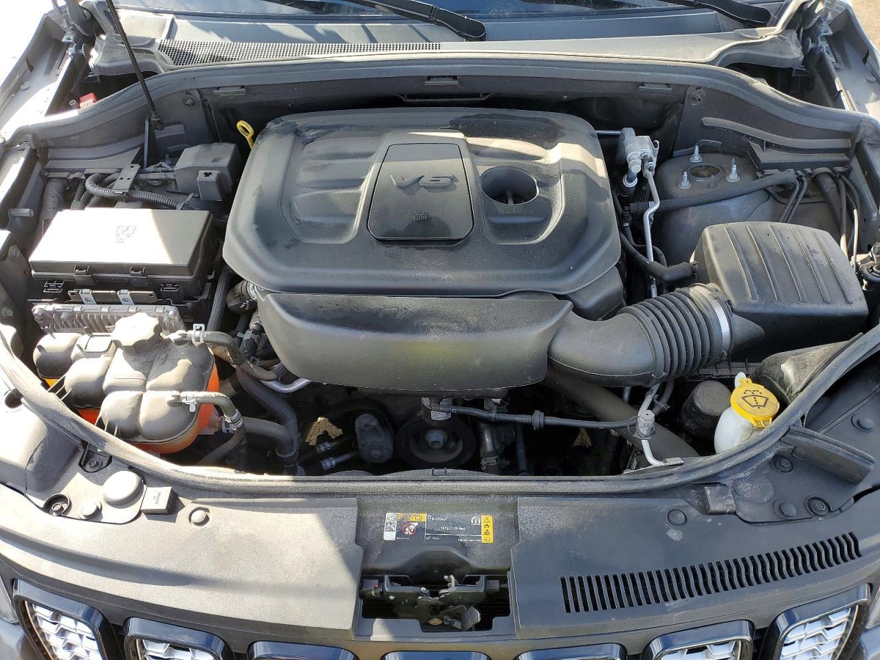 2022 Jeep Grand Cherokee Laredo E - zdjęcie 12