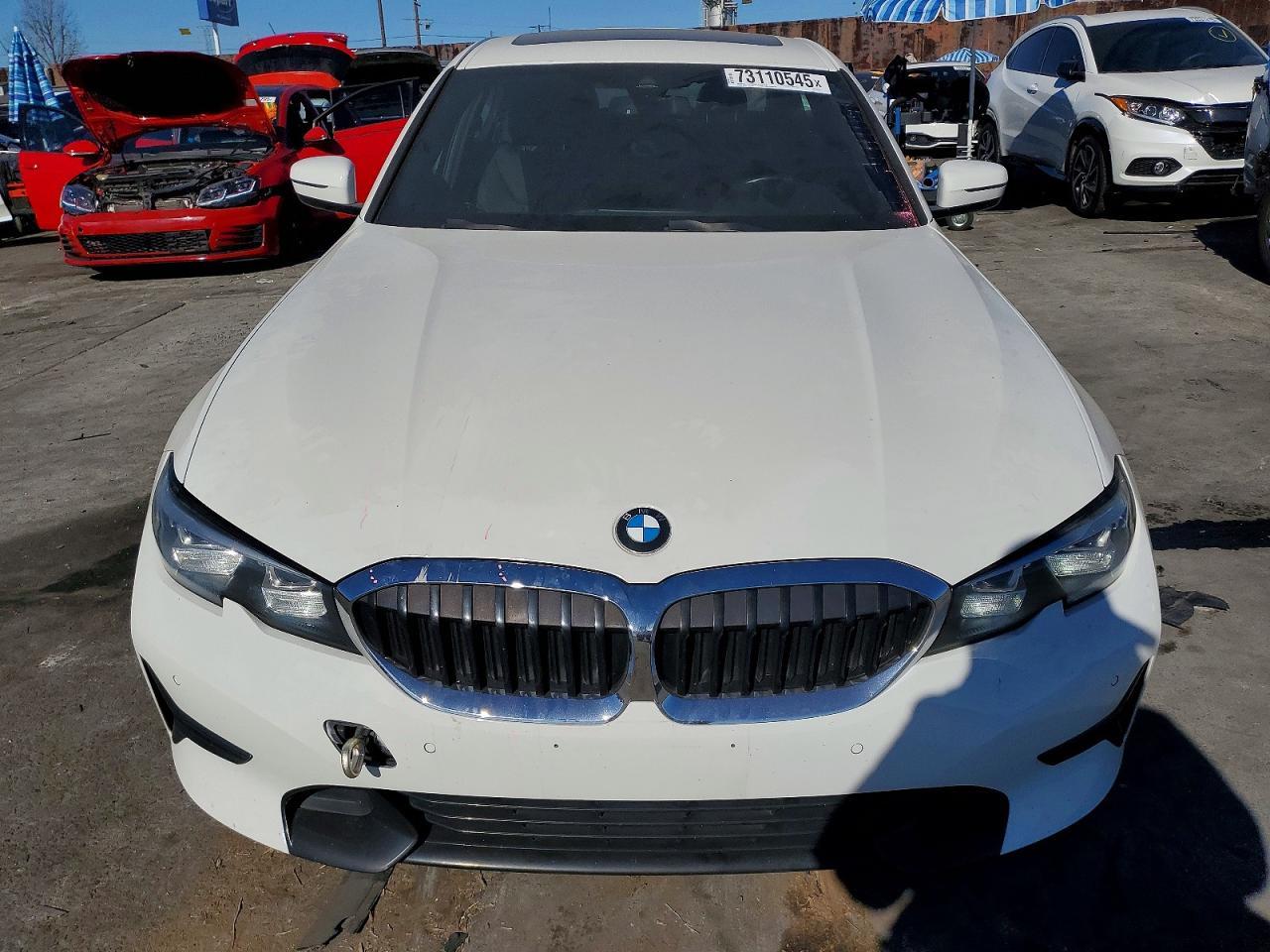 2021 BMW 330Xe - zdjęcie 5