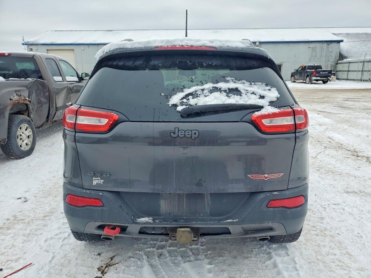 2016 Jeep Cherokee Trailhawk - zdjęcie 6