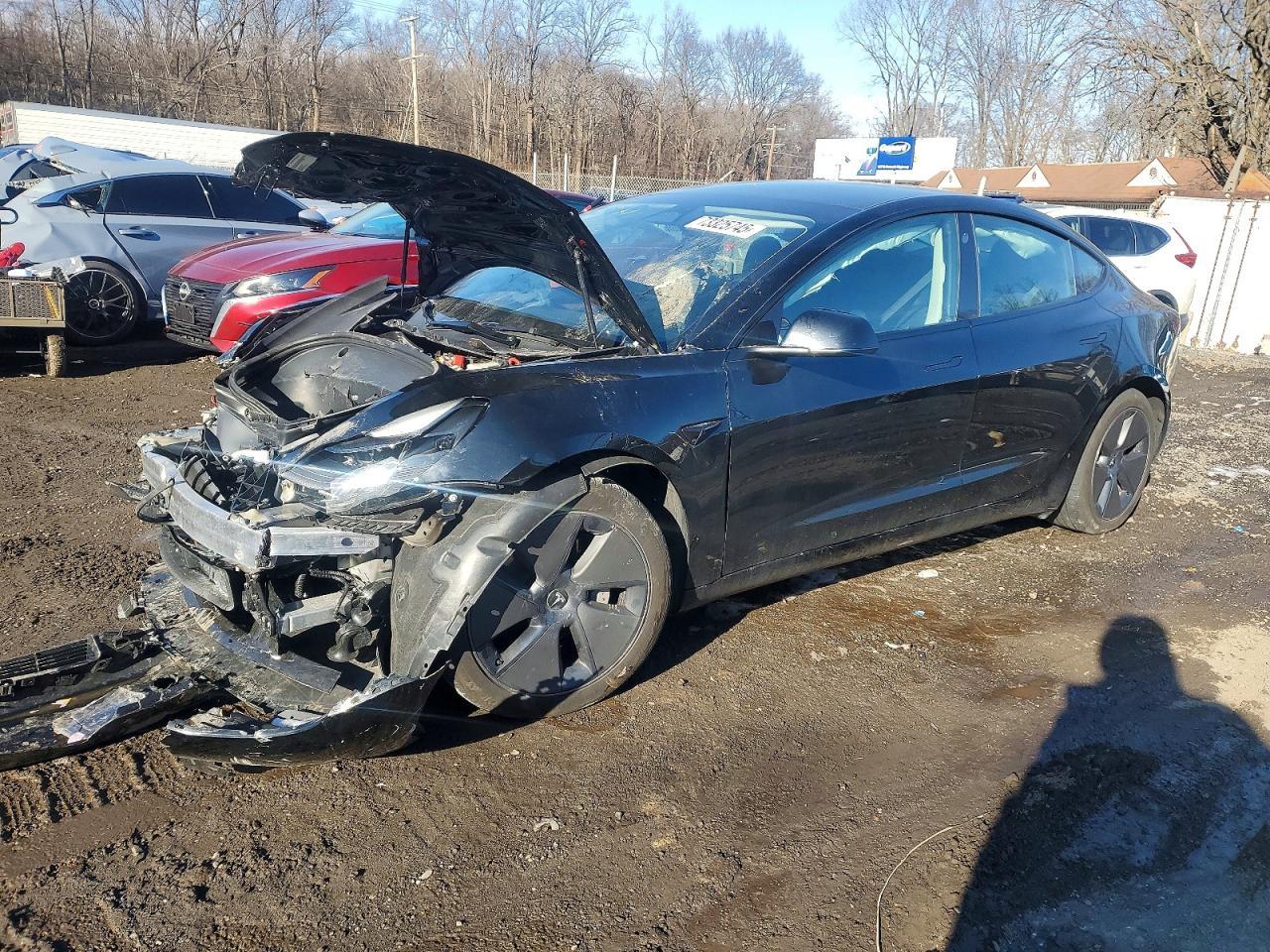 2023 Tesla Model 3 - zdjęcie główne