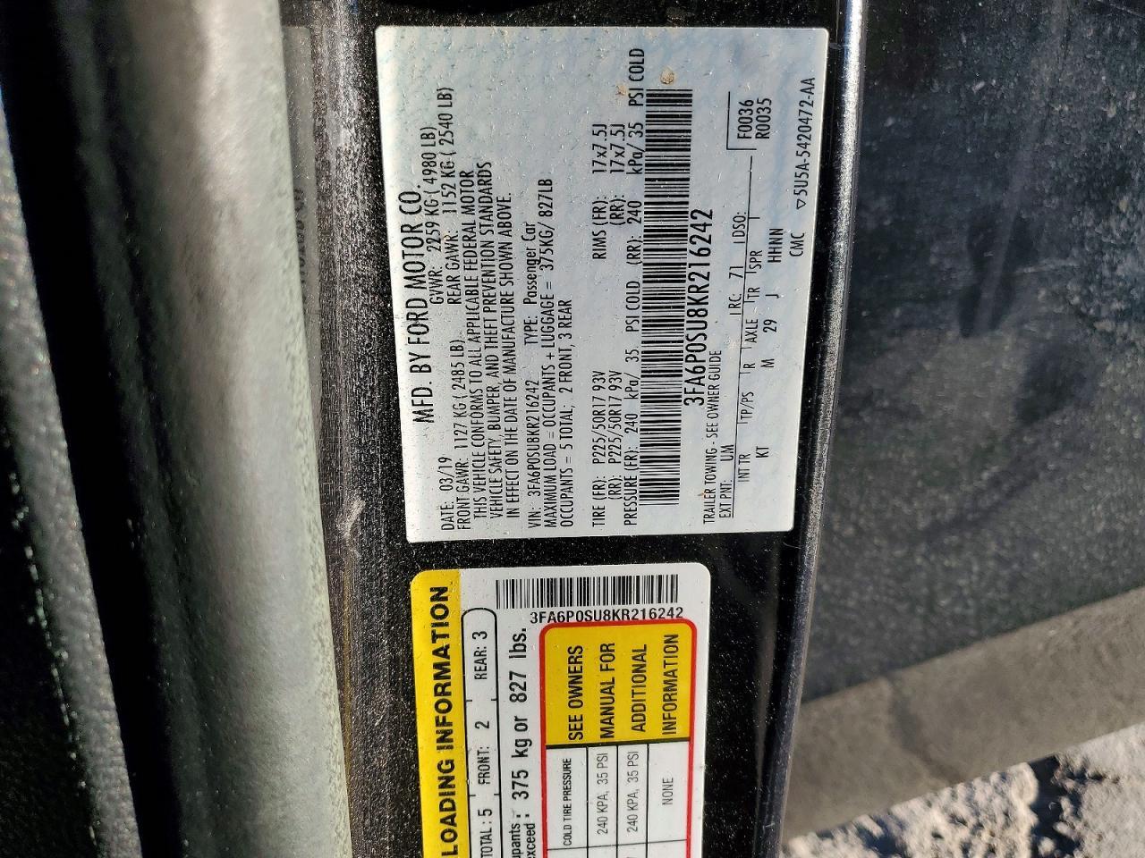 2019 Ford Fusion Titanium - zdjęcie 12