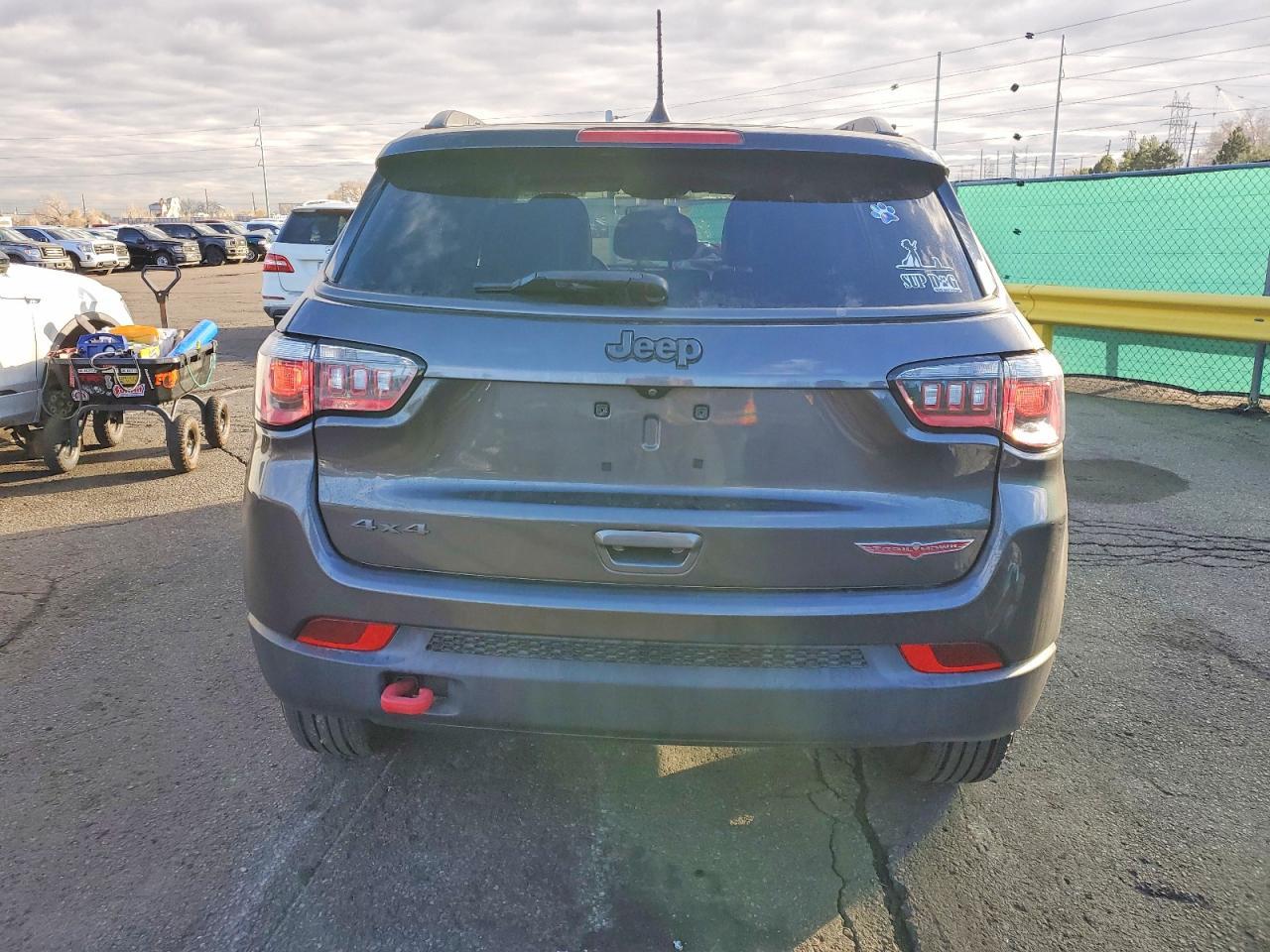 2020 Jeep Compass Trailhawk - zdjęcie 6
