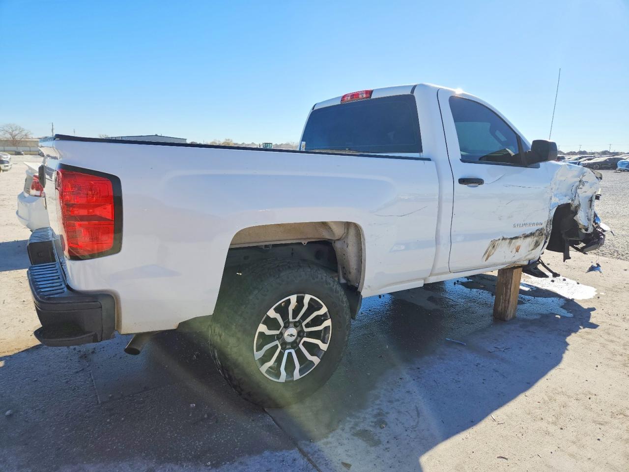 2014 Chevrolet Silverado C1500 - zdjęcie 3