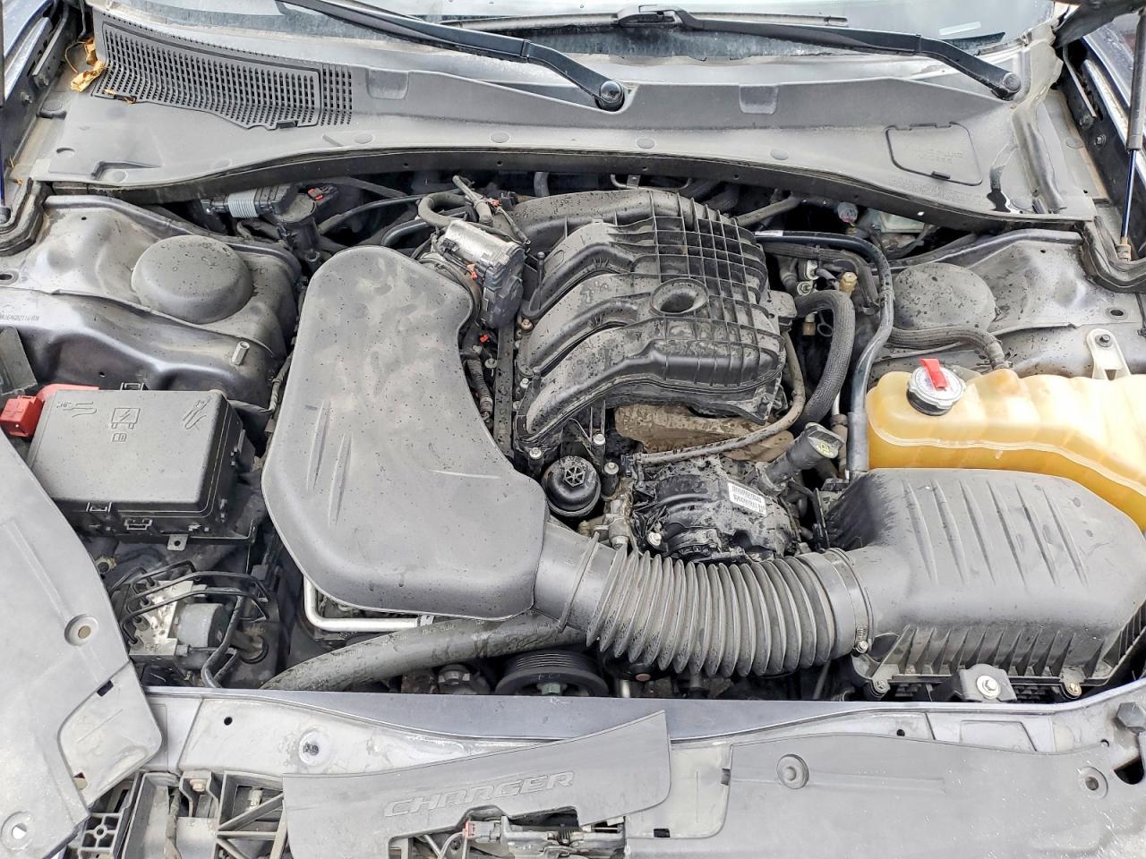 2016 Dodge Charger Sxt - zdjęcie 11