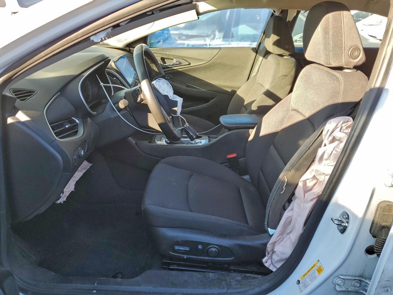 2023 Chevrolet Malibu Rs - zdjęcie 7