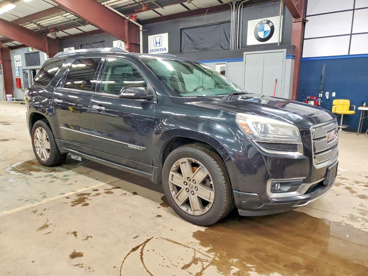 2015 GMC Acadia Denali - zdjęcie 4
