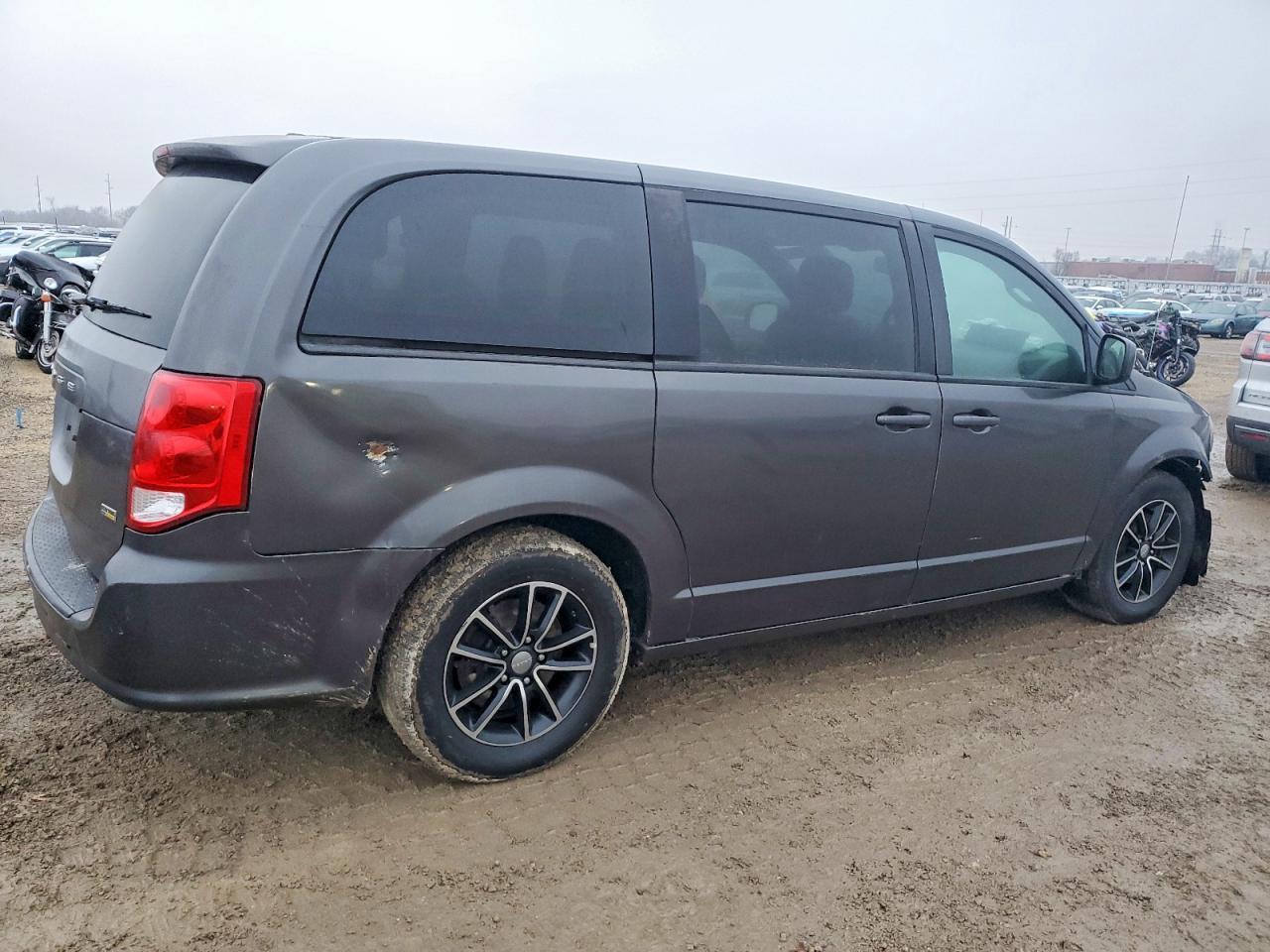 2018 Dodge Grand Caravan Se - zdjęcie 3