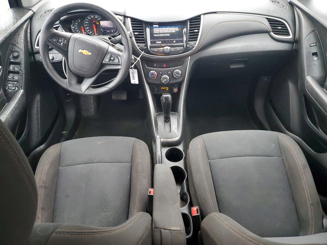 2020 Chevrolet Trax Ls - zdjęcie 8