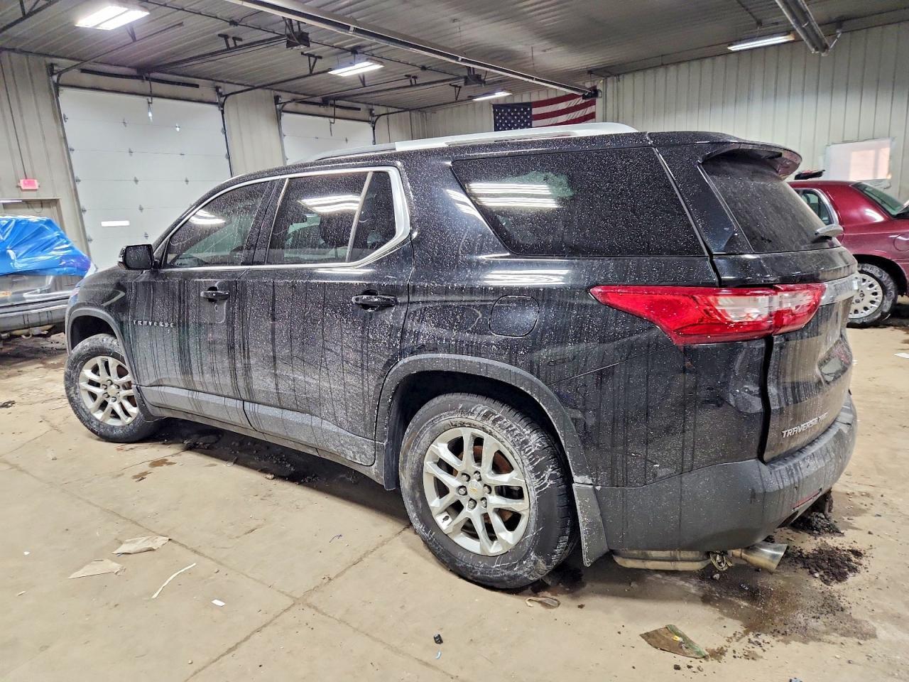 2018 Chevrolet Traverse Lt - zdjęcie 2