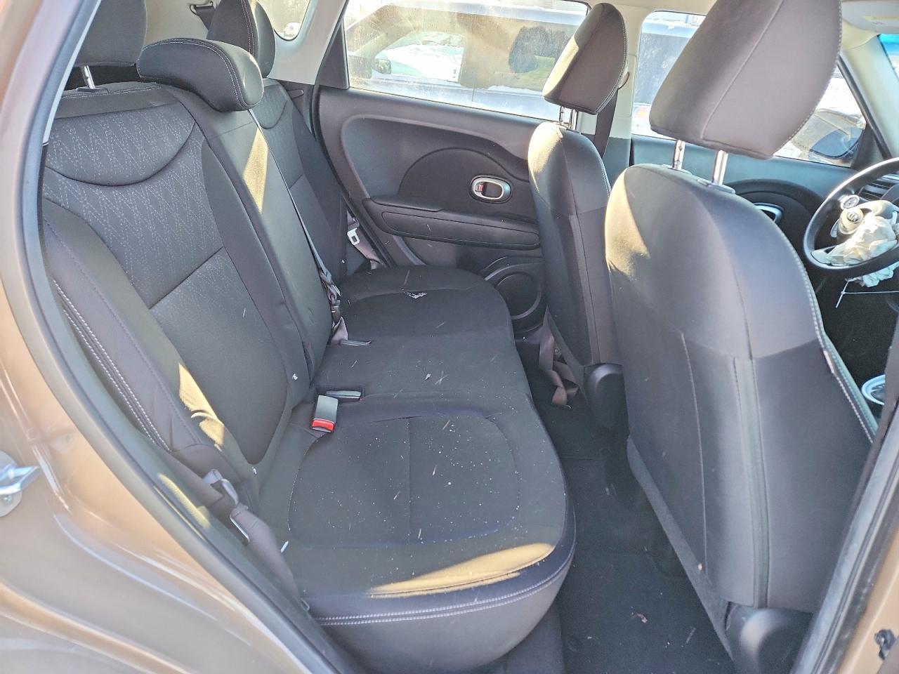 2015 Kia Soul - zdjęcie 10