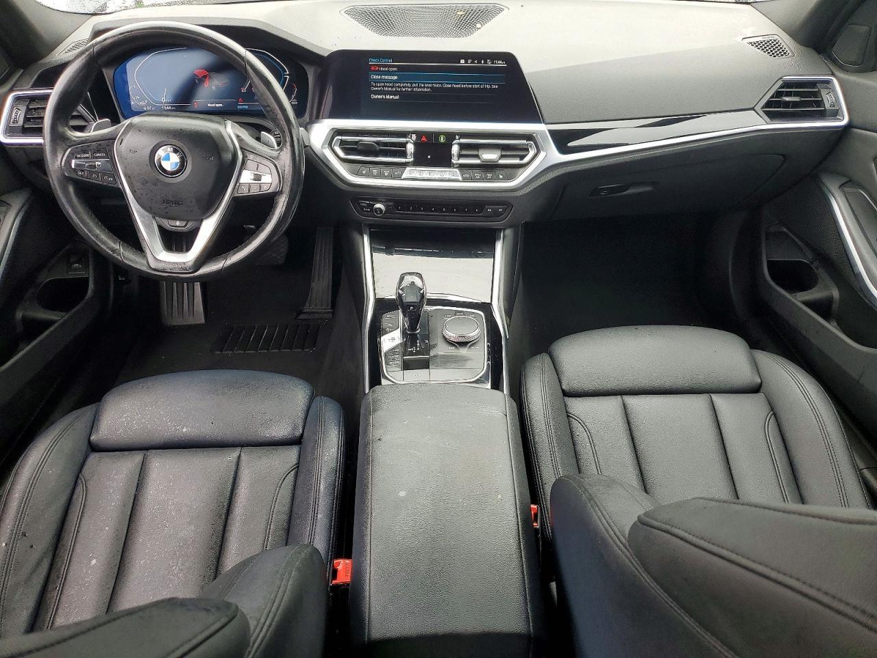 2019 BMW 330Xi - zdjęcie 8