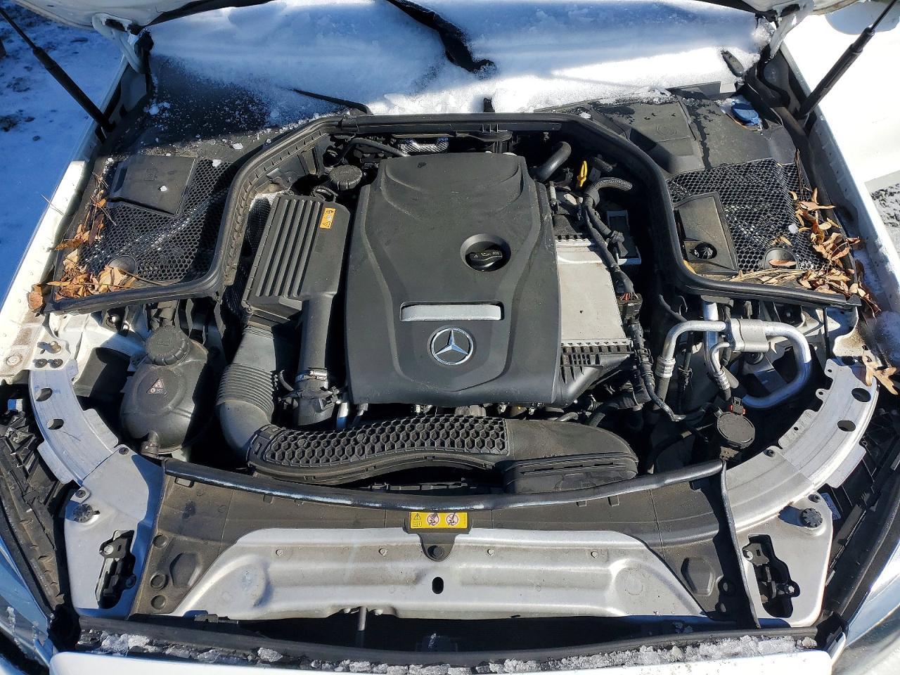 2017 Mercedes-Benz C 300 - zdjęcie 11