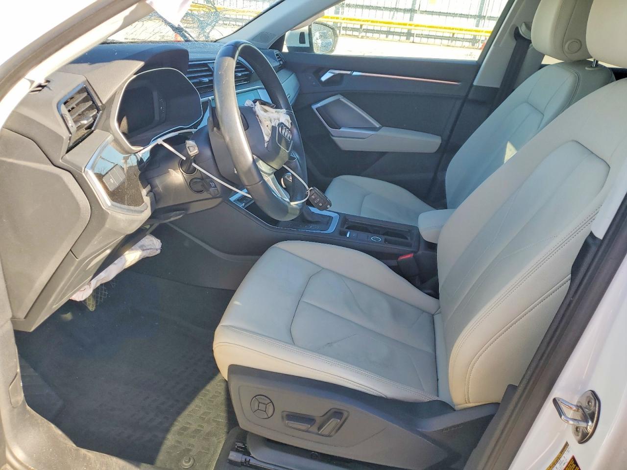 2021 Audi Q3 Premium S Line 45 - zdjęcie 7