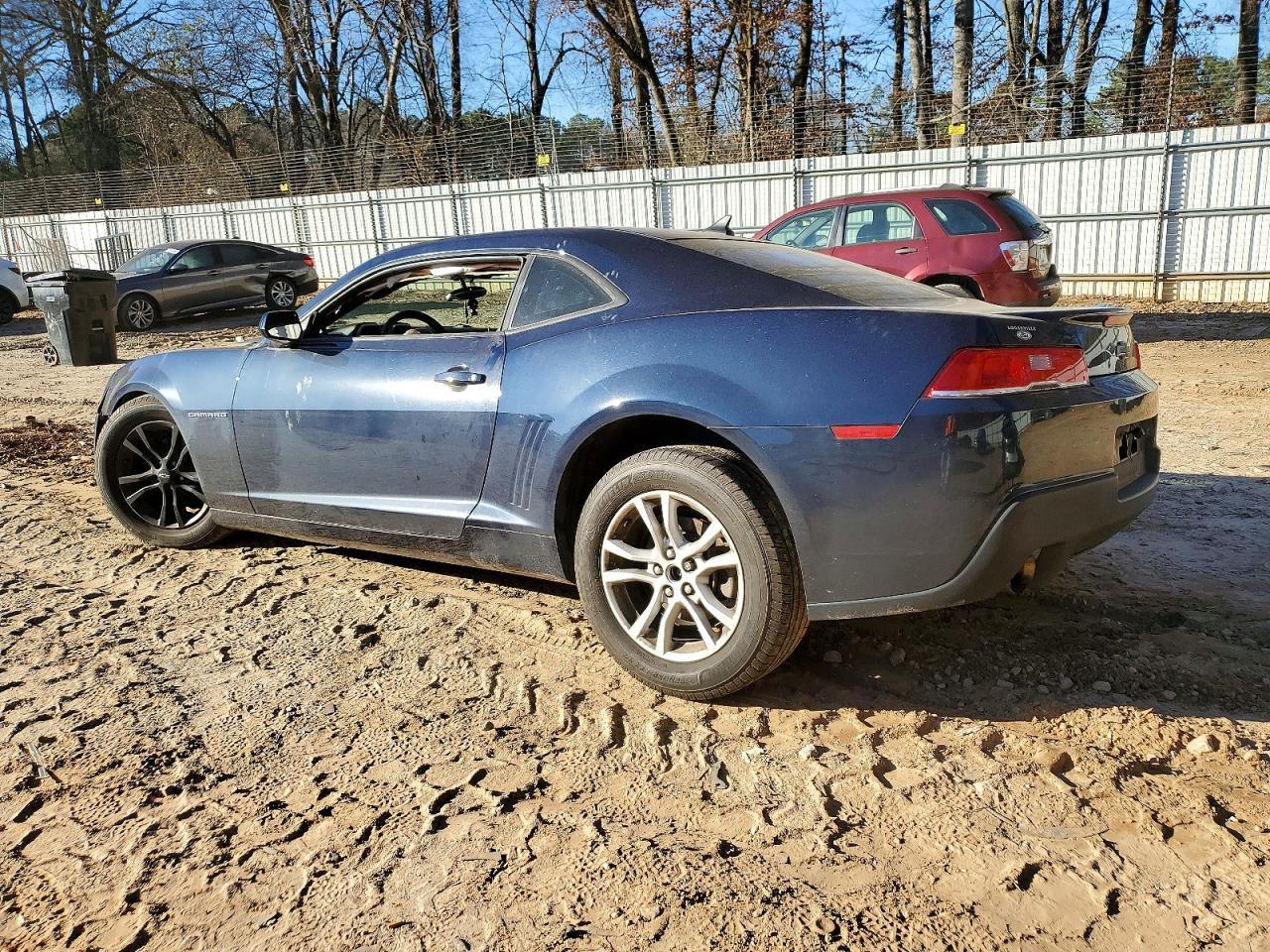 2015 Chevrolet Camaro Ls - zdjęcie 2