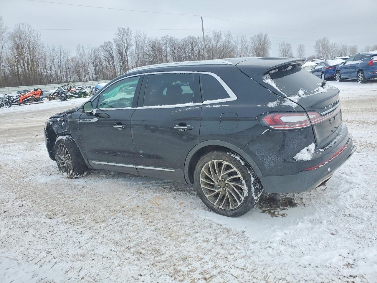 2020 Lincoln Nautilus Reserve - zdjęcie 2