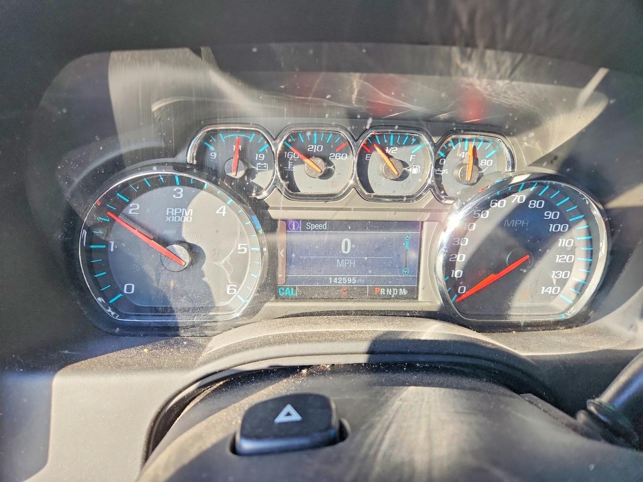 2015 Chevrolet Tahoe C1500 Ls - zdjęcie 9