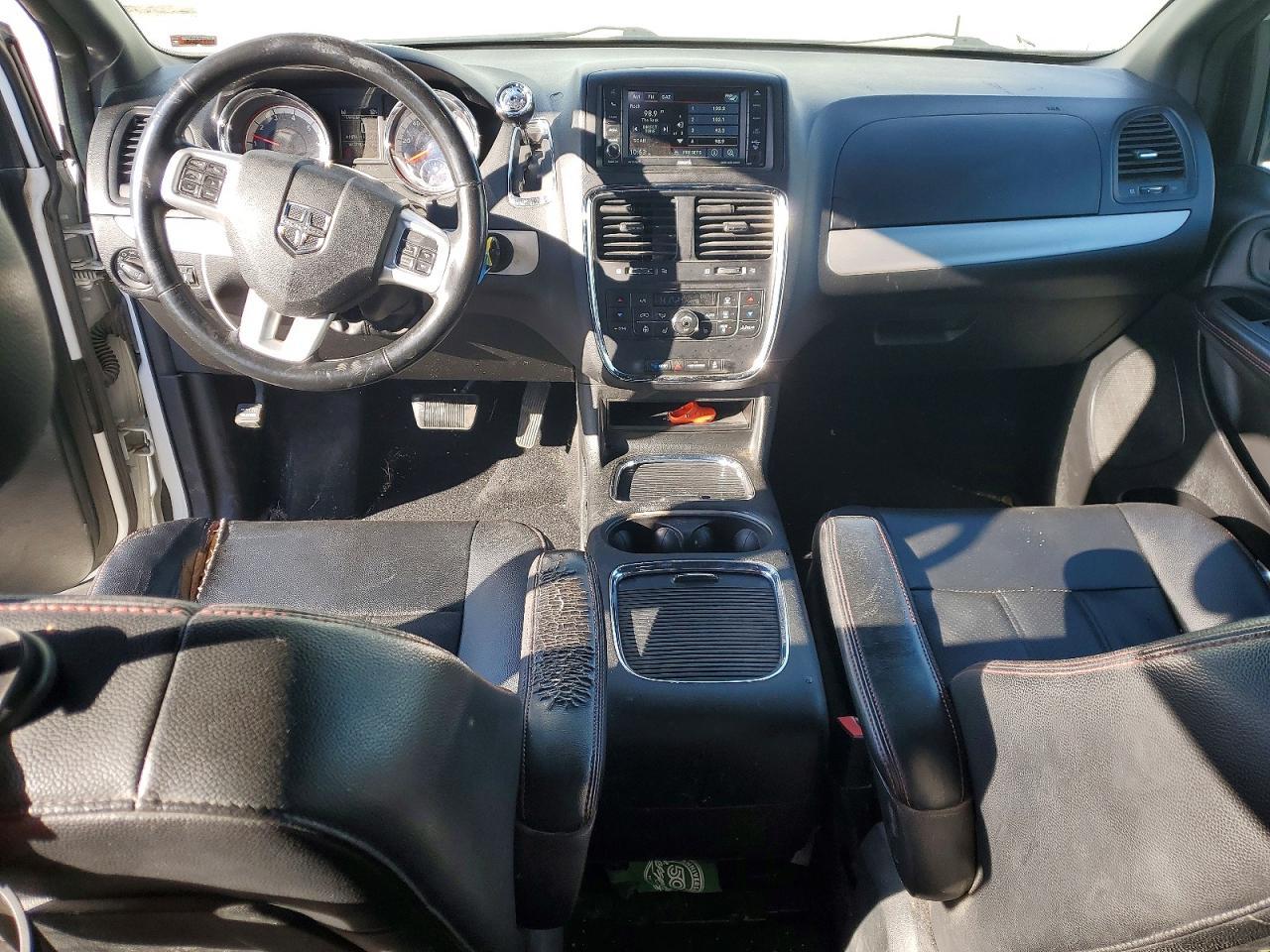 2017 Dodge Grand Caravan Gt - zdjęcie 8