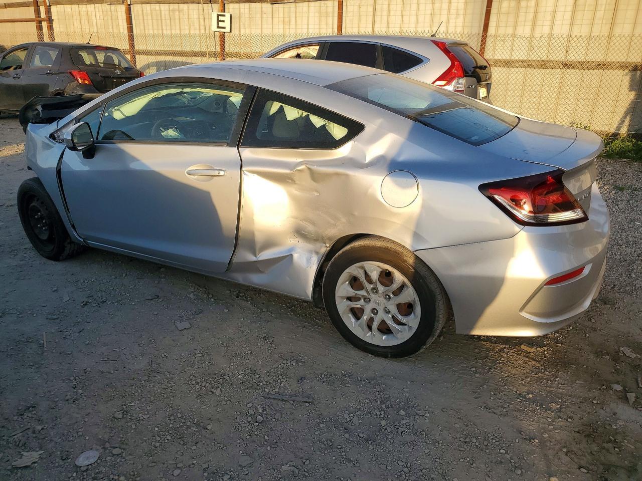 2015 Honda Civic Lx - zdjęcie 2
