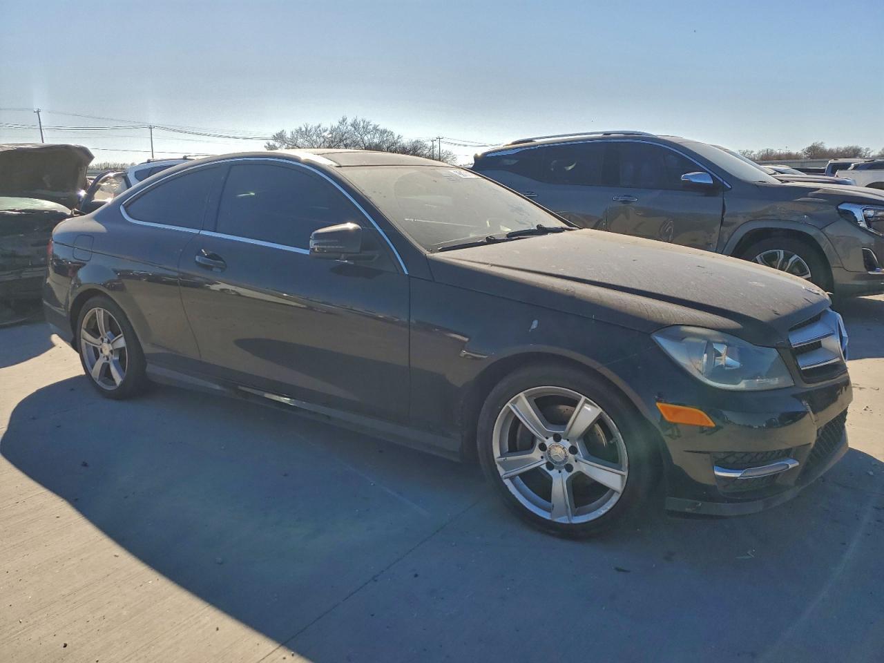 Mercedes-Benz Klasa C - zdjęcie 4