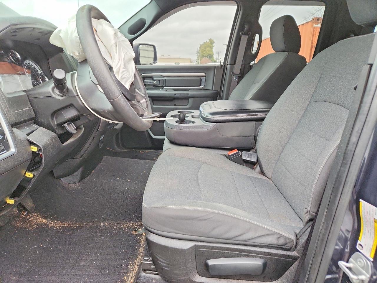 2021 Ram 1500 Classic Slt - zdjęcie 7