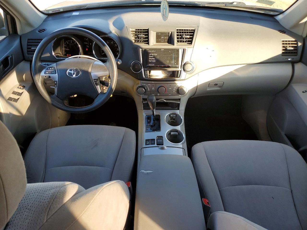 2013 Toyota Highlander Base - zdjęcie 8