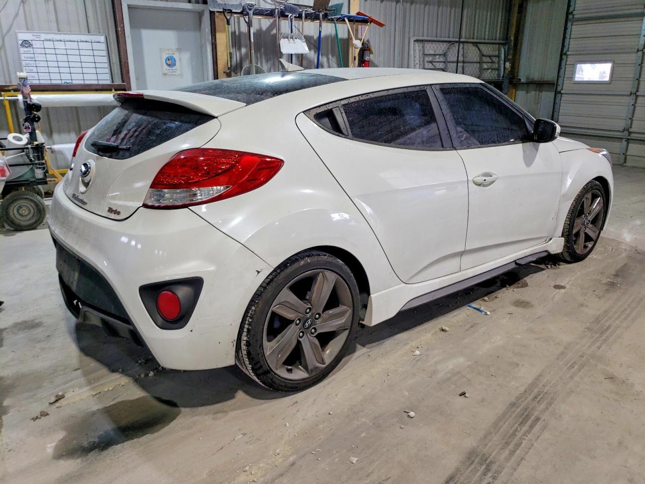 2015 Hyundai Veloster Turbo - zdjęcie 3
