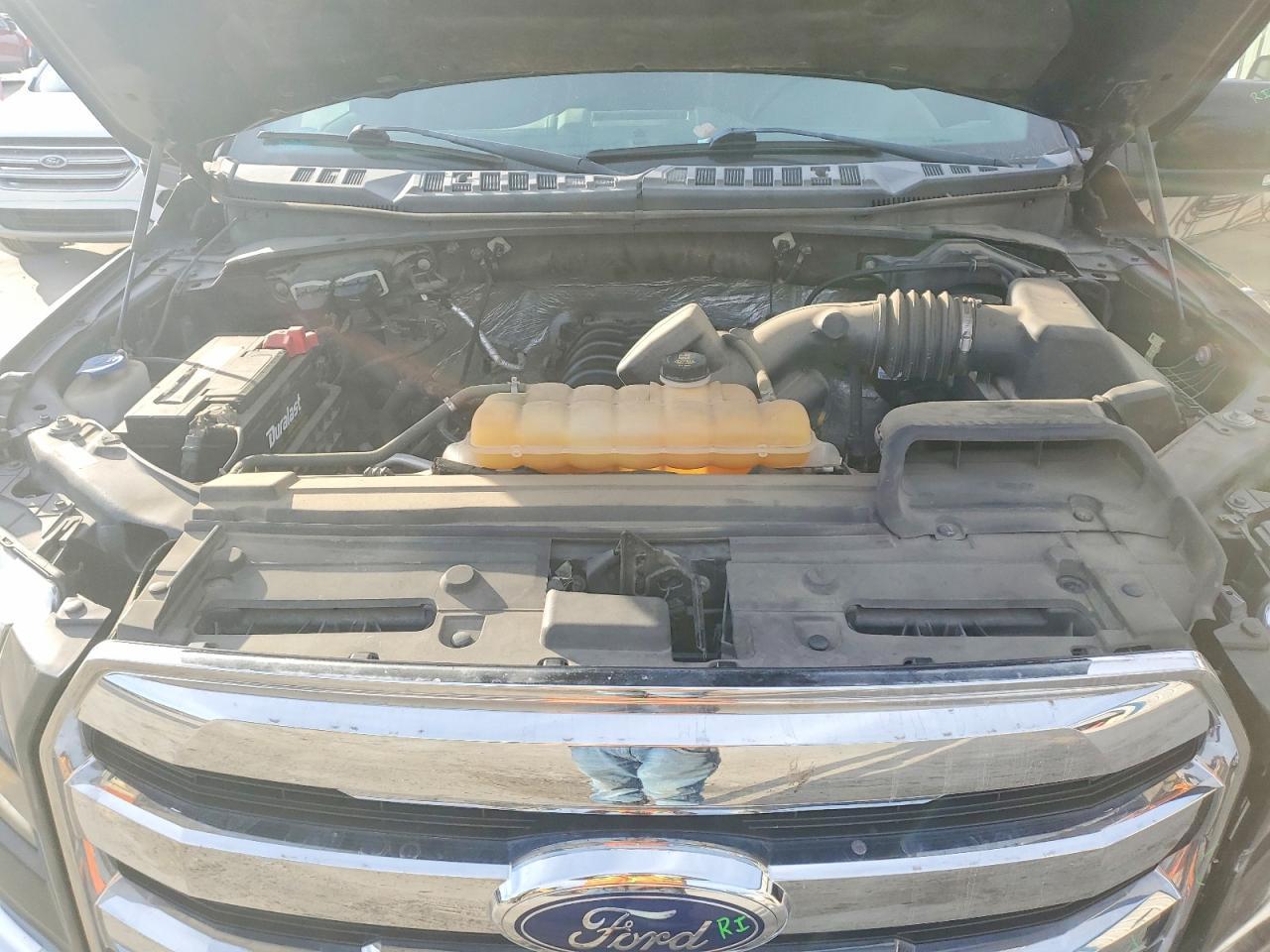 2015 Ford F150 Super Cab - zdjęcie 11