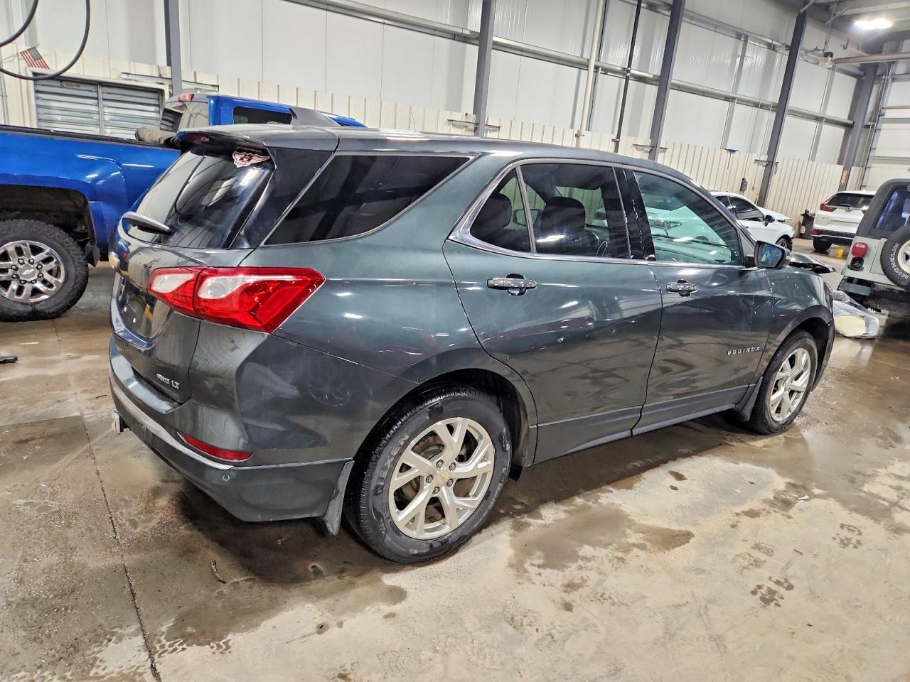 2018 Chevrolet Equinox Lt - zdjęcie 3