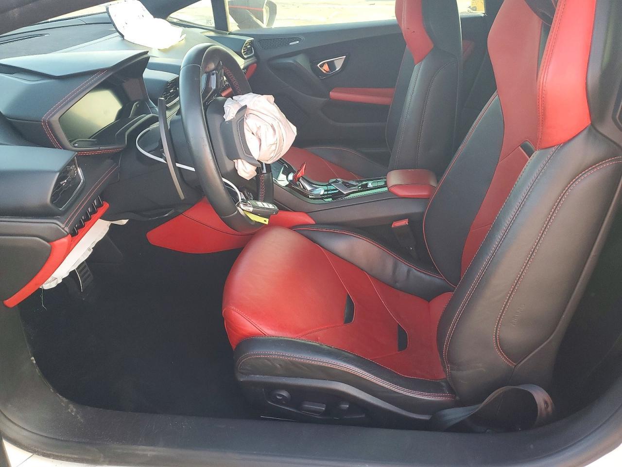 2021 Lamborghini Huracan Evo - zdjęcie 7