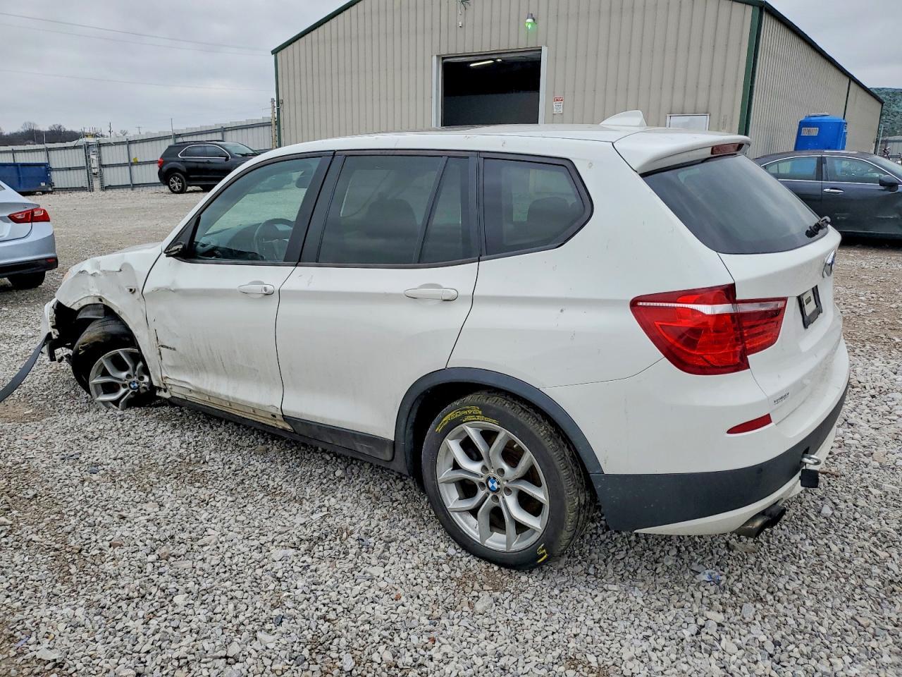 2013 BMW X3 xDrive35I - zdjęcie 2