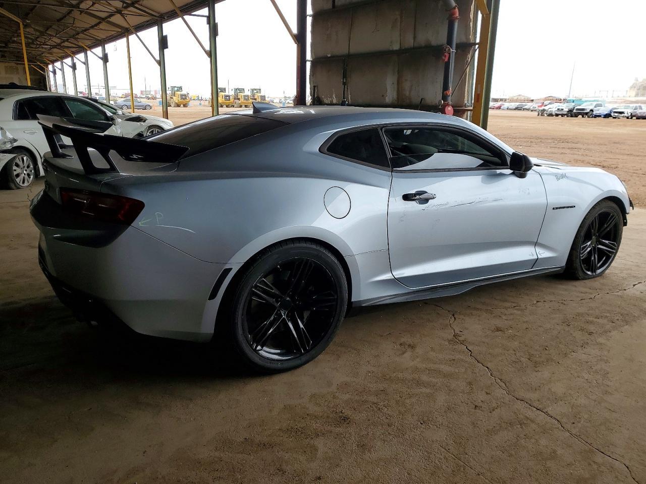 2017 Chevrolet Camaro Ss - zdjęcie 3