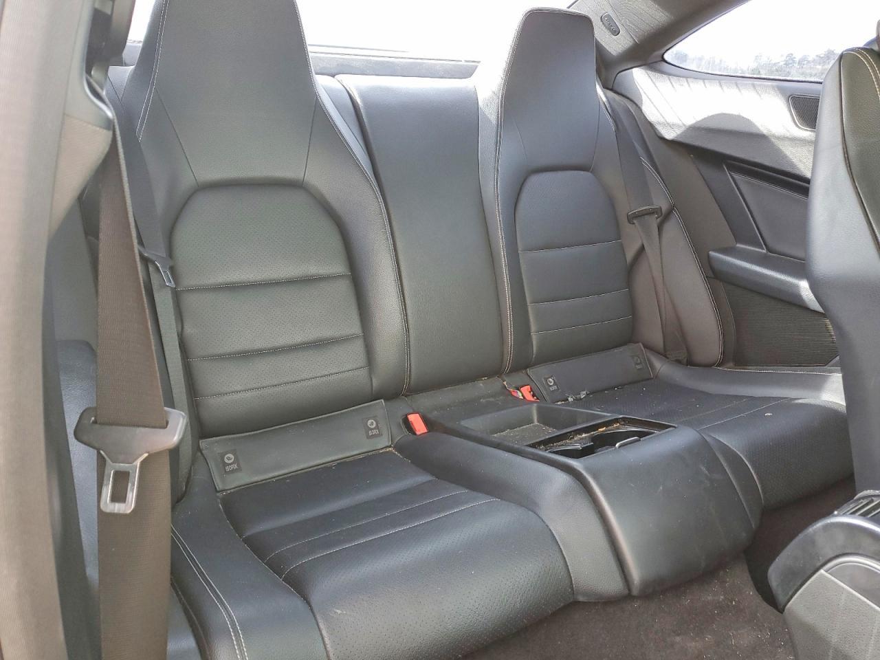 2015 Mercedes-Benz C 250 - zdjęcie 10