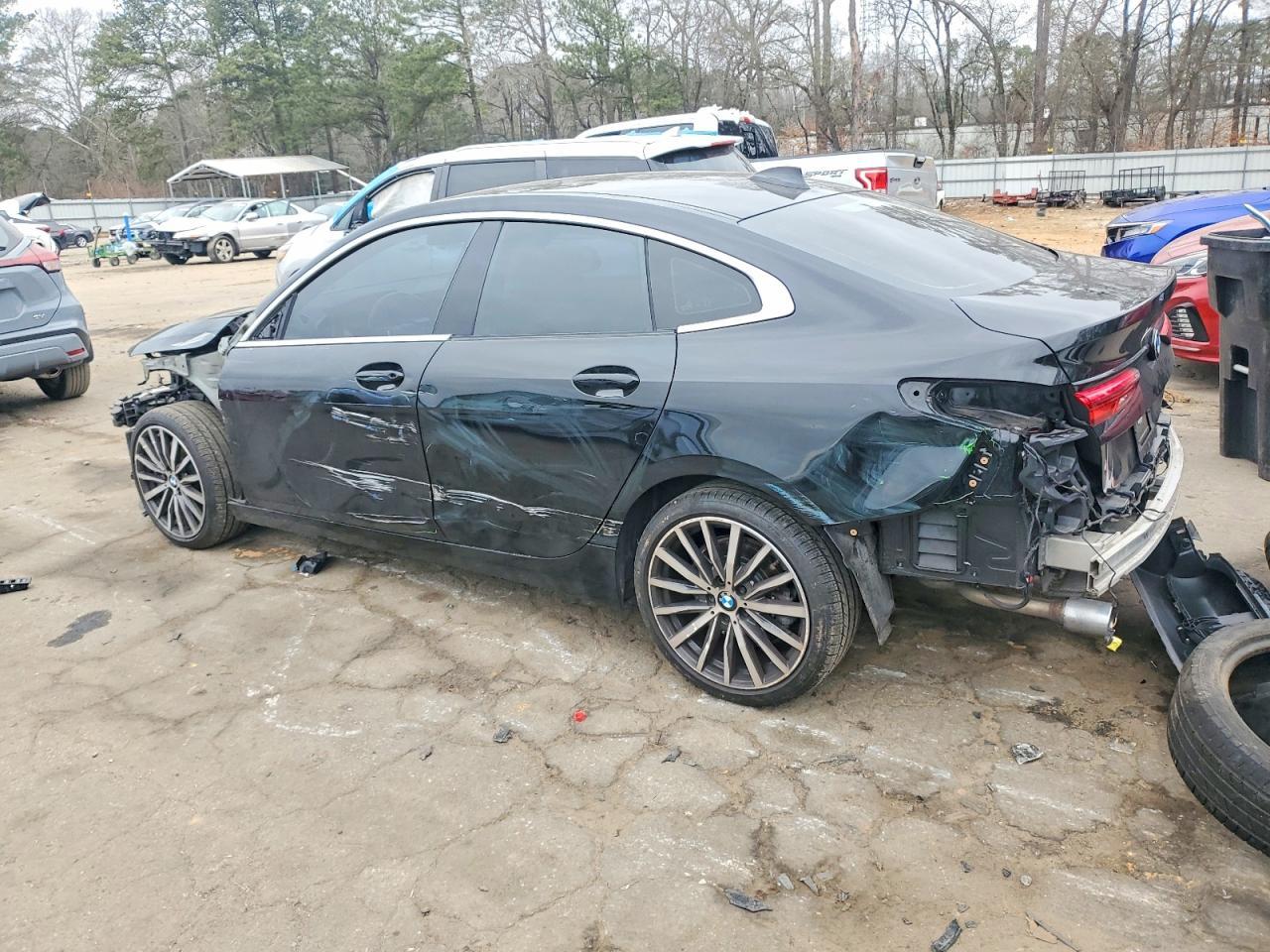 2022 BMW 228I - zdjęcie 2