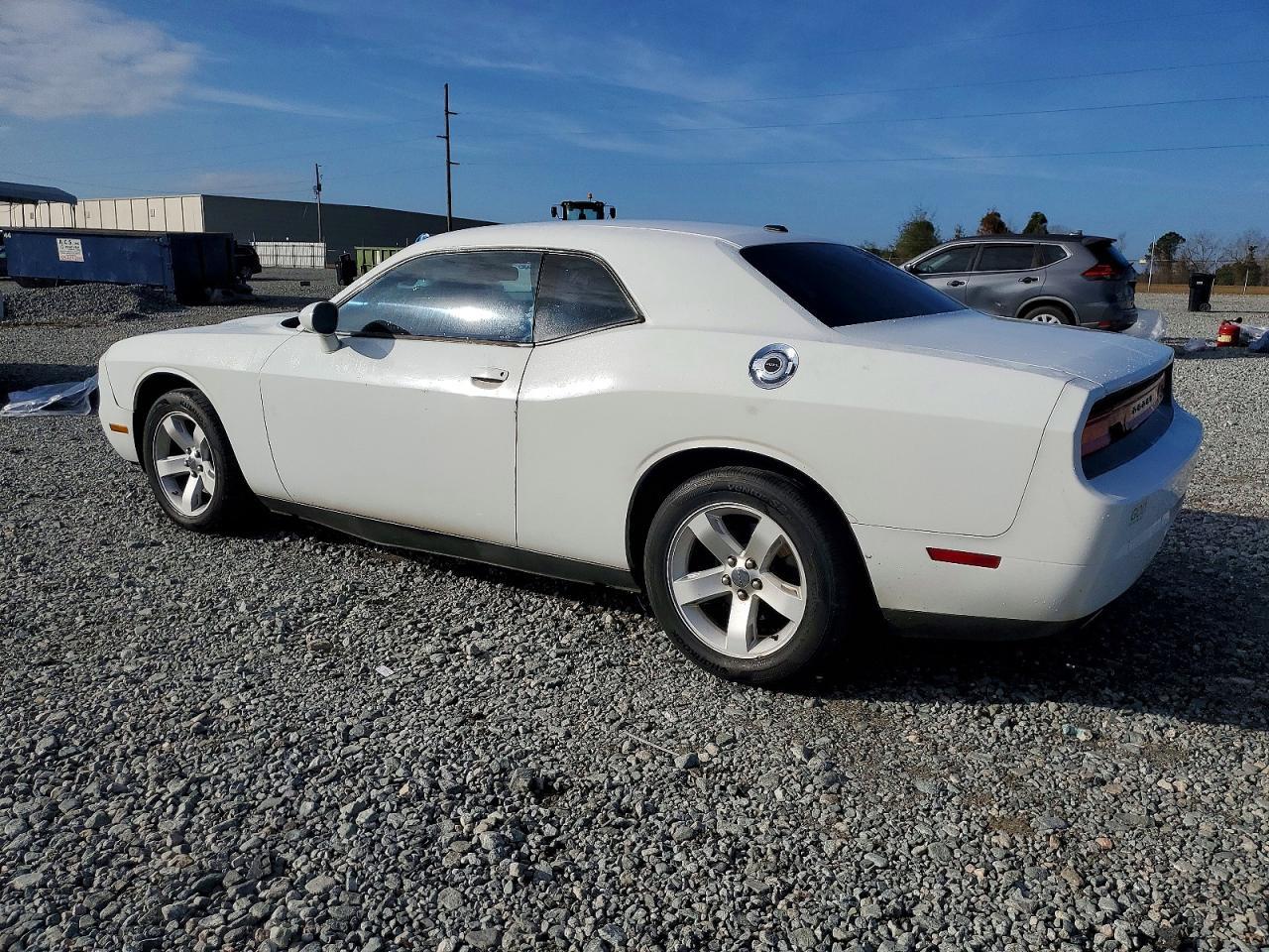 2014 Dodge Challenger Sxt - zdjęcie 2
