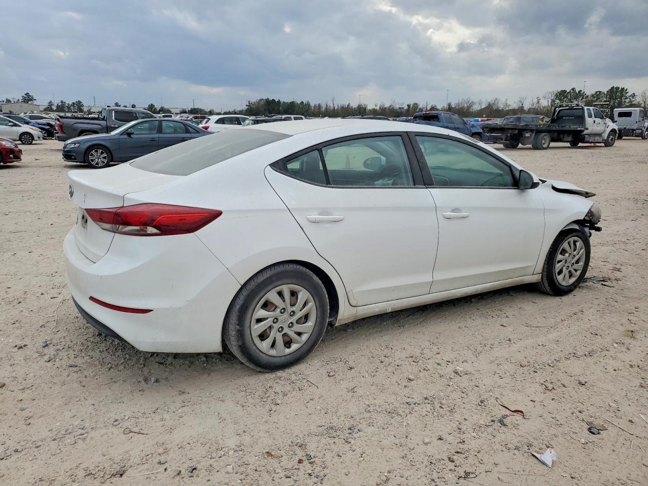 2018 Hyundai Elantra Se - zdjęcie 3