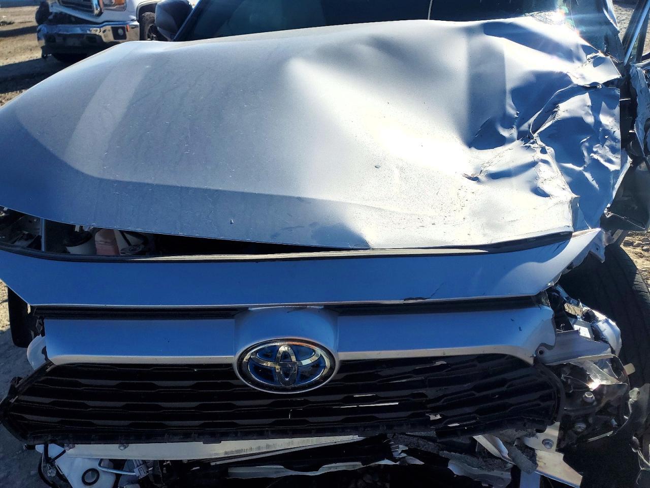 2024 Toyota Rav4 Le - zdjęcie 11