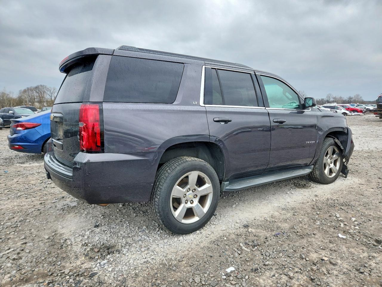 2016 Chevrolet Tahoe C1500 Lt - zdjęcie 3