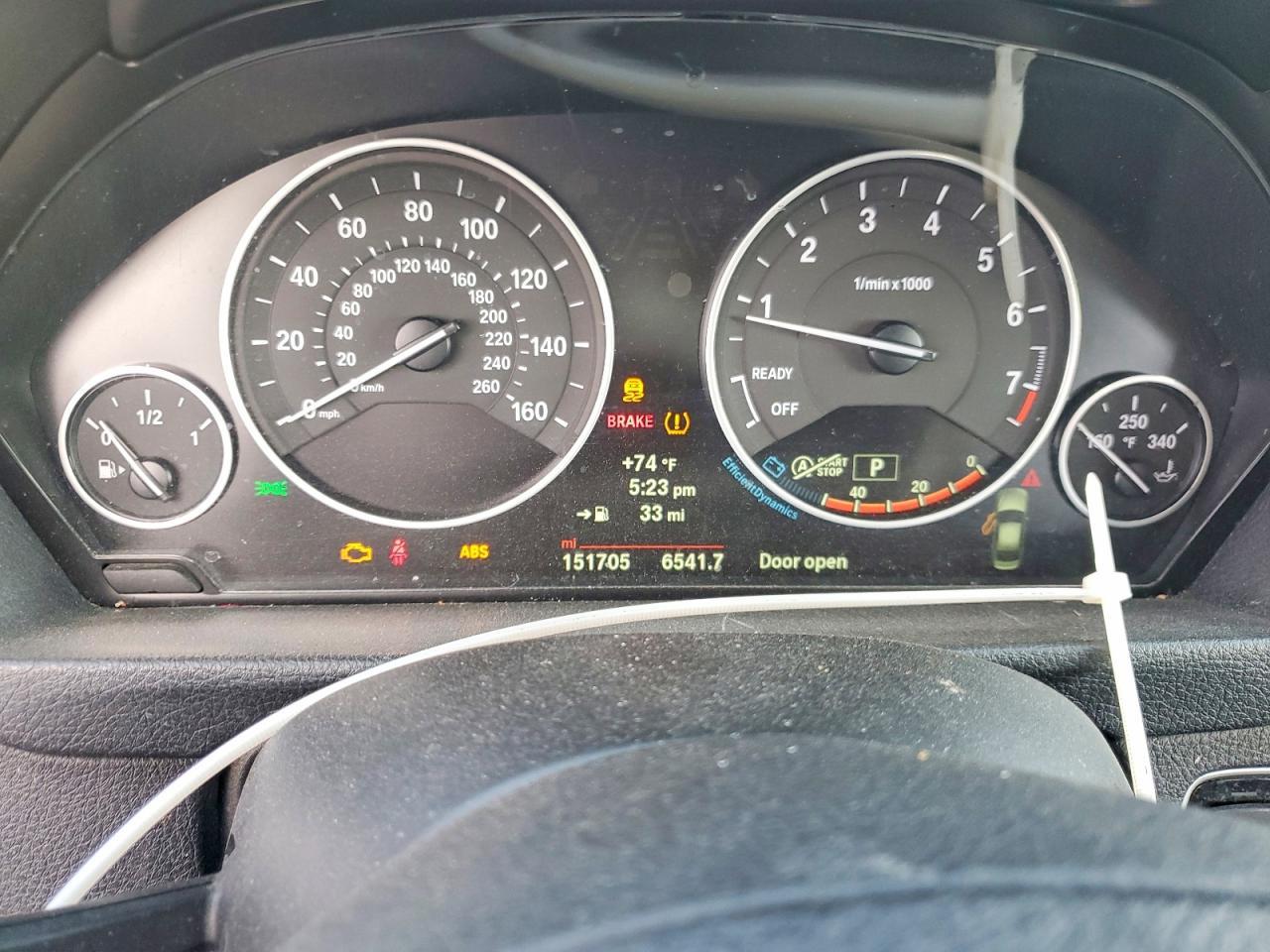 2014 BMW 320 I - zdjęcie 9