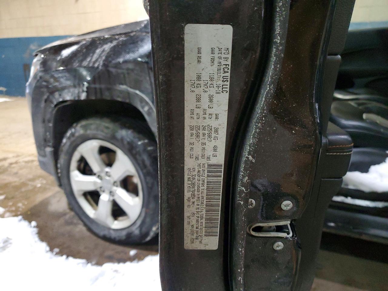 2019 Jeep Compass Latitude - zdjęcie 13