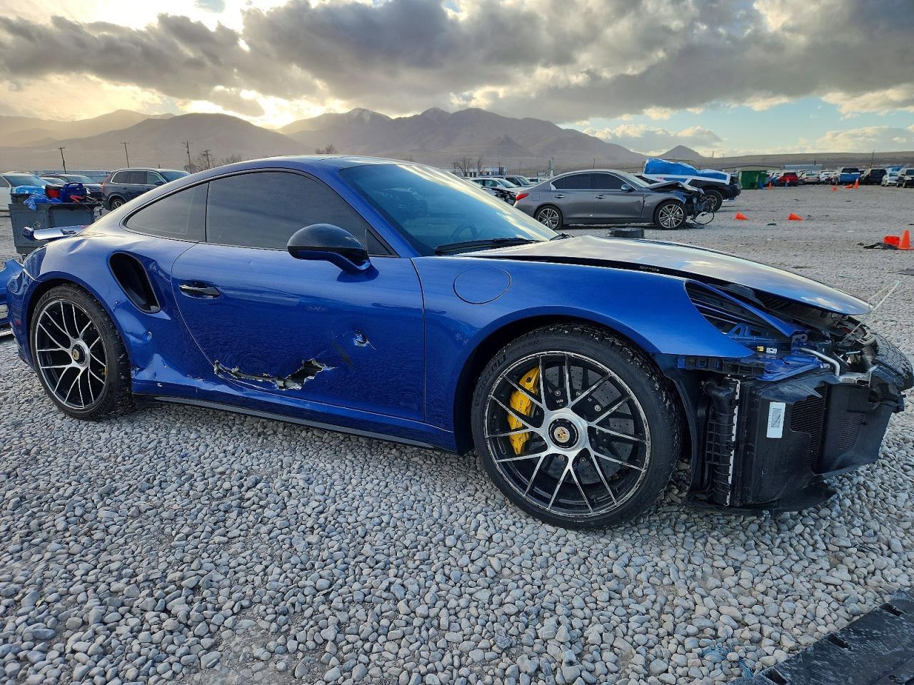 2018 Porsche 911 Turbo - zdjęcie 4