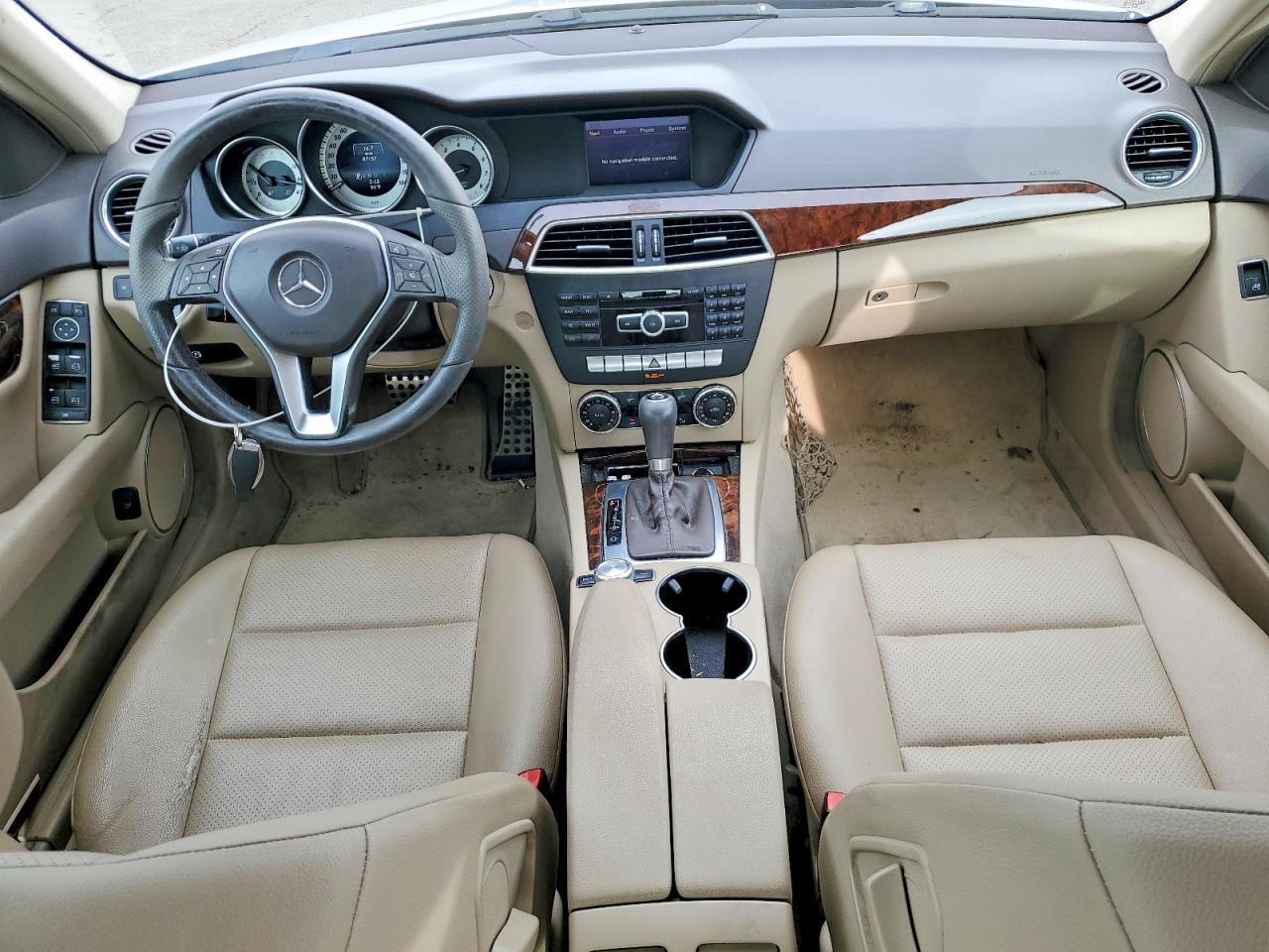 2014 Mercedes-Benz C 250 - zdjęcie 8