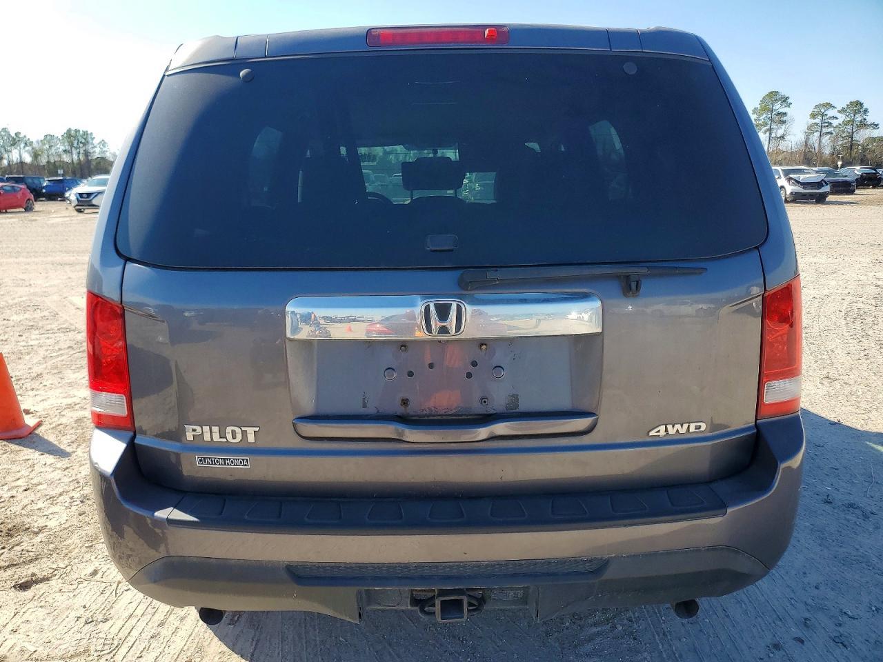 2014 Honda Pilot Lx - zdjęcie 6