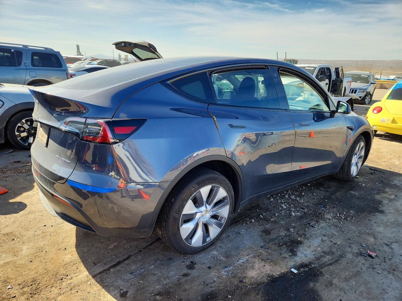 2023 Tesla Model Y - zdjęcie 3