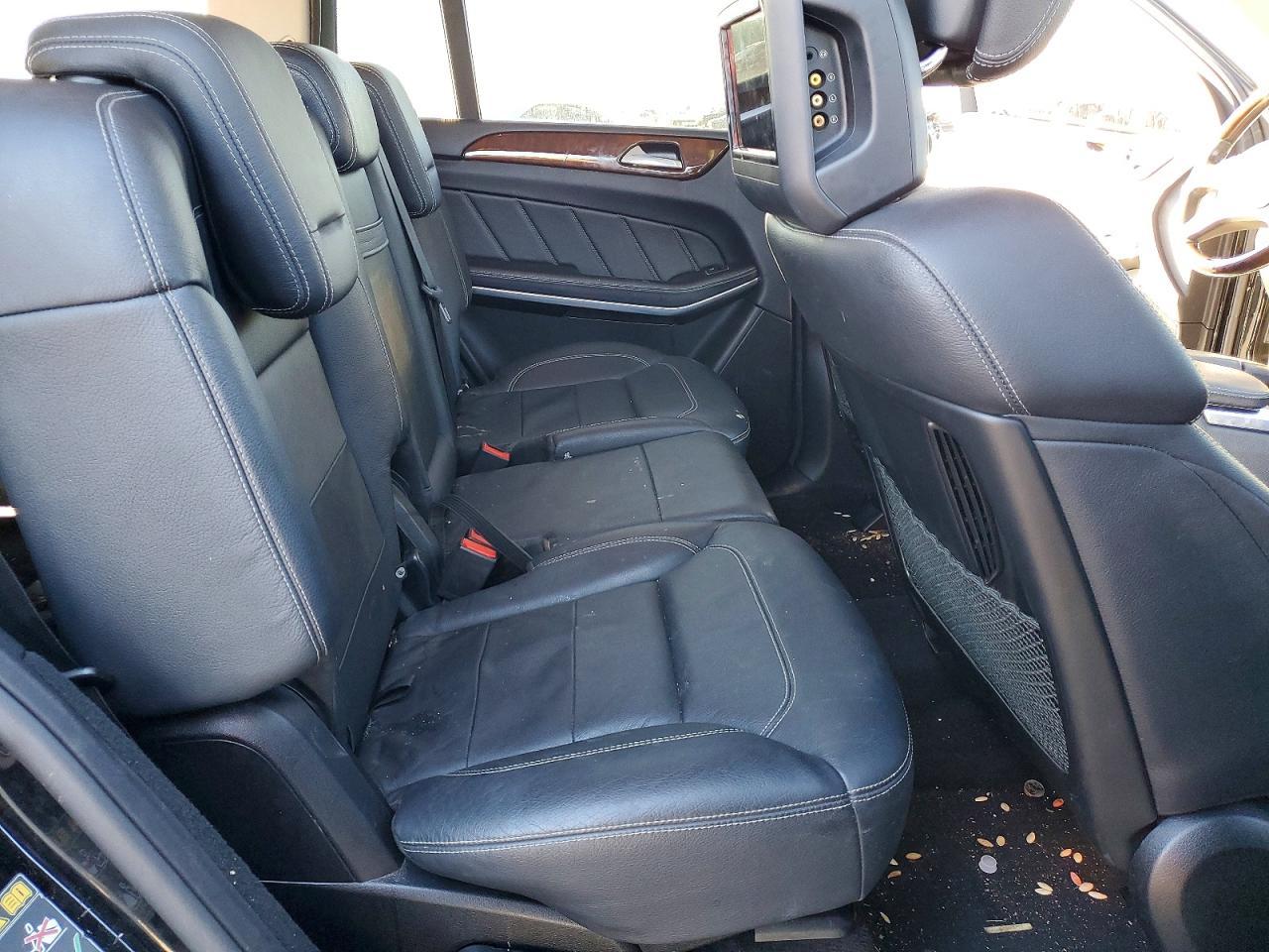2015 Mercedes-Benz Gl 550 4Matic - zdjęcie 11