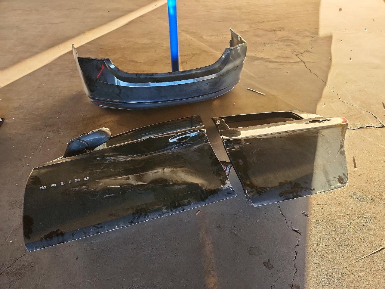 2022 Chevrolet Malibu Premier - zdjęcie 12